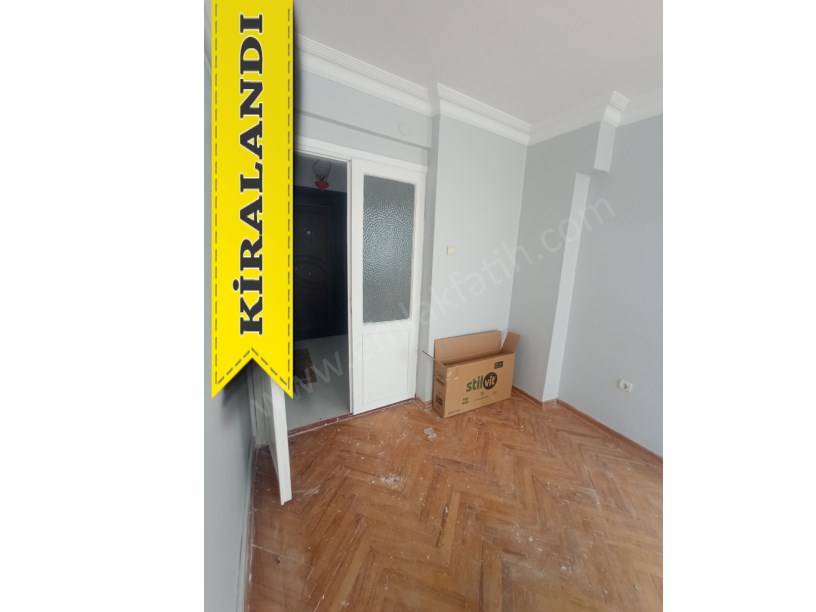 Çapa Kiralık Daire Başvekil Caddesi üzerinde 2+1 85m² ( ESKİ PORTFÖY ) Geniş Full Yapılı Temiz Daire