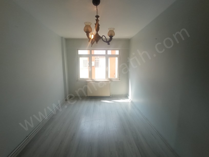 Fatih Kiralık Daire Historia AVM Arkasında Aile Sokakta 2+1 75m² ( ESKİ PORTFÖY )
