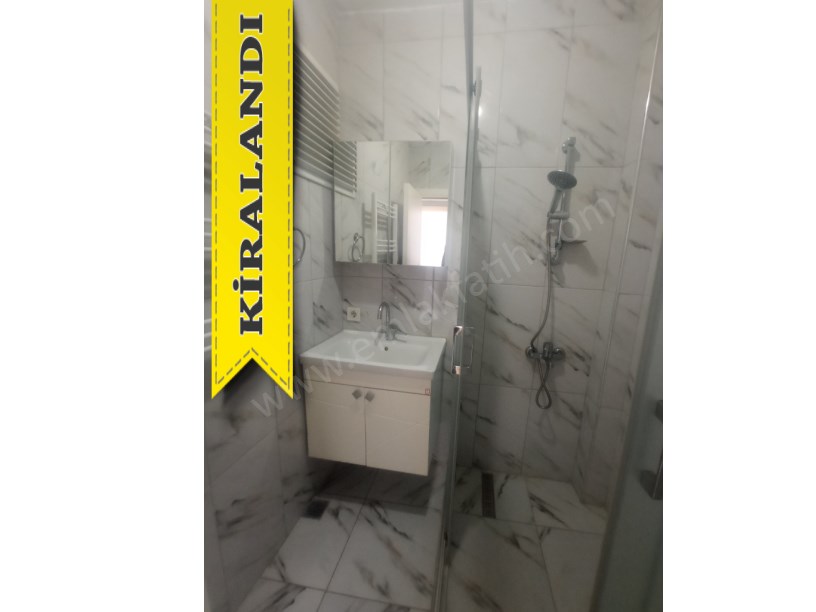 Fatih Kiralık Daire Historia AVM Arkasında Aile Sokakta 2+1 75m² ( ESKİ PORTFÖY )