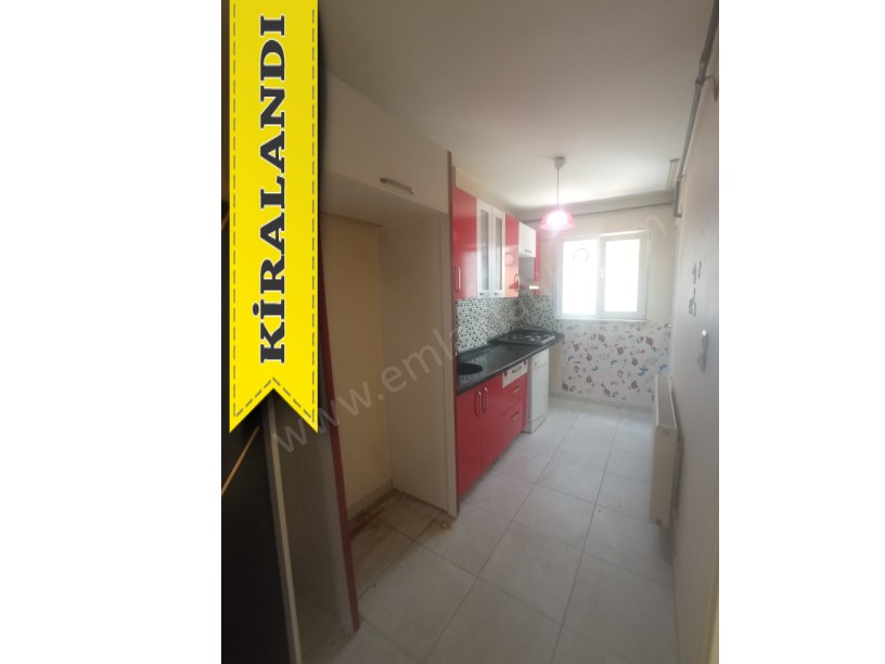 Çapa Kiralık Daire Merkezde Temiz Geniş 1+1 ( ESKİ PORTFÖY )
