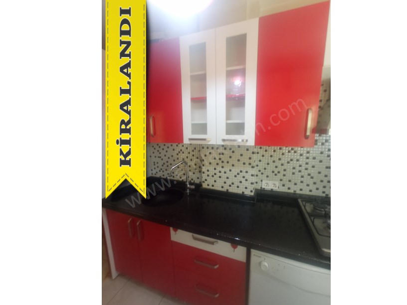 Çapa Kiralık Daire Merkezde Temiz Geniş 1+1 ( ESKİ PORTFÖY )