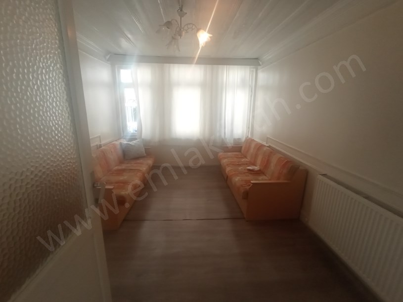 KOCAMUSTAFAPAŞA MEYDANA YAKIN SATILIK MÜSTAKİL EV 4 KATLI 5+1 ( ESKİ PORTFÖY ) 