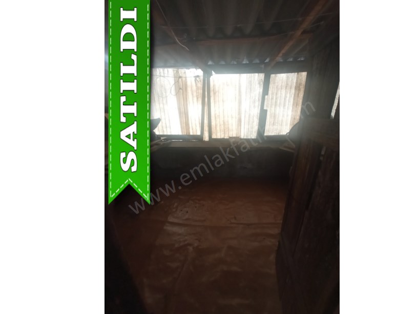 KOCAMUSTAFAPAŞA MEYDANA YAKIN SATILIK MÜSTAKİL EV 4 KATLI 5+1 ( ESKİ PORTFÖY ) 