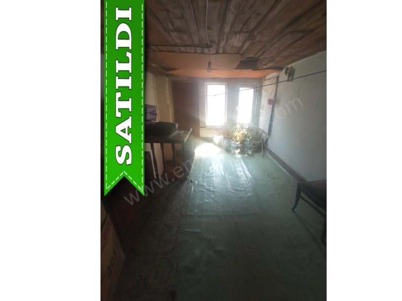 KOCAMUSTAFAPAŞA MEYDANA YAKIN SATILIK MÜSTAKİL EV 4 KATLI 5+1 ( ESKİ PORTFÖY ) 