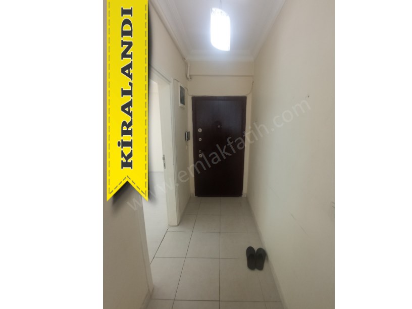 Çapa Kiralık Daire Genç Binada 2+1 1.KAT ( ESKİ PORTFÖY ) Çift Cepheli Full Yapılı