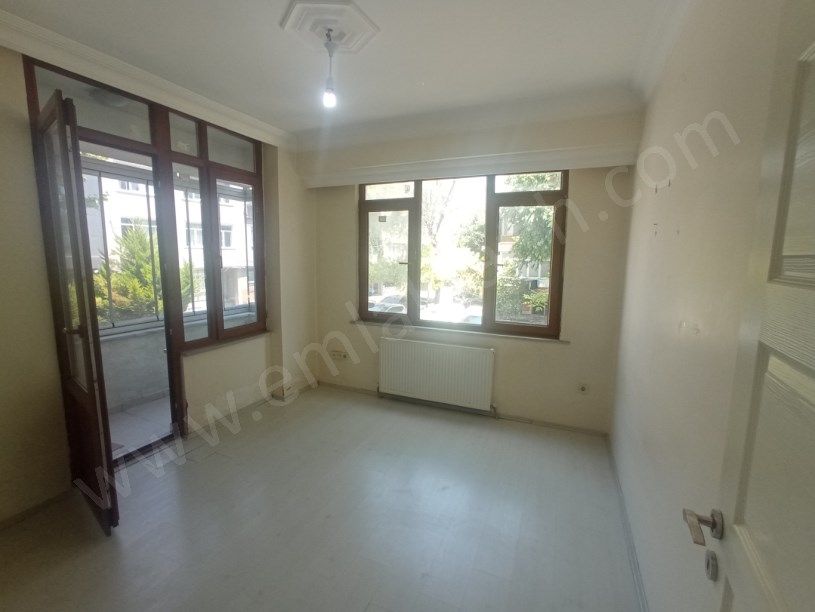Çapa Kiralık Daire Genç Binada 2+1 1.KAT ( ESKİ PORTFÖY ) Çift Cepheli Full Yapılı