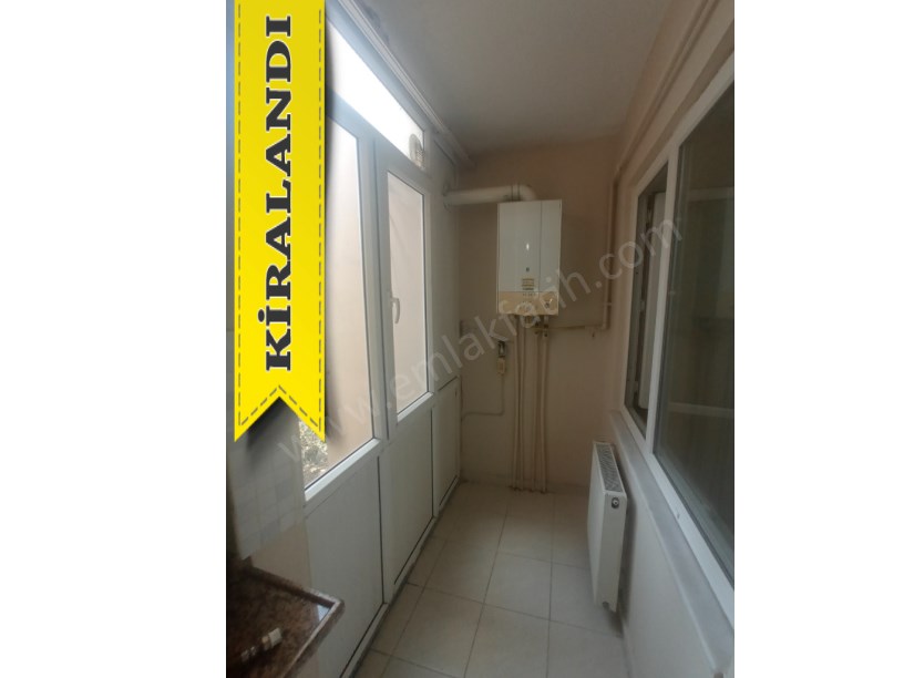 Fatih Kiralık Daire  Fatih Camii Çevresinde 2+1 80m² 2.KAT ( ESKİ PORTFÖY ) Temiz Çift Cepheli