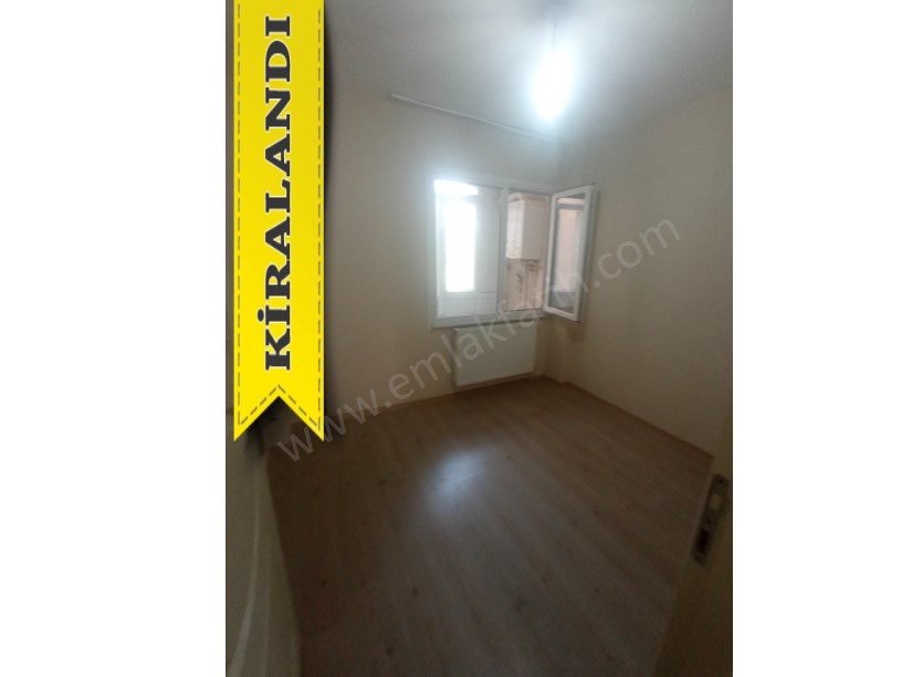 Fatih Kiralık Daire  Fatih Camii Çevresinde 2+1 80m² 2.KAT ( ESKİ PORTFÖY ) Temiz Çift Cepheli