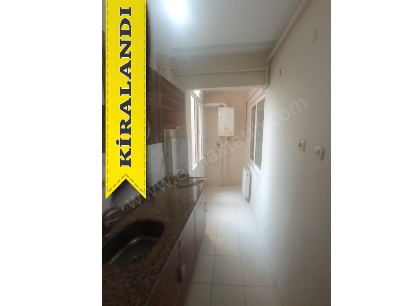 Fatih Kiralık Daire  Fatih Camii Çevresinde 2+1 80m² 2.KAT ( ESKİ PORTFÖY ) Temiz Çift Cepheli