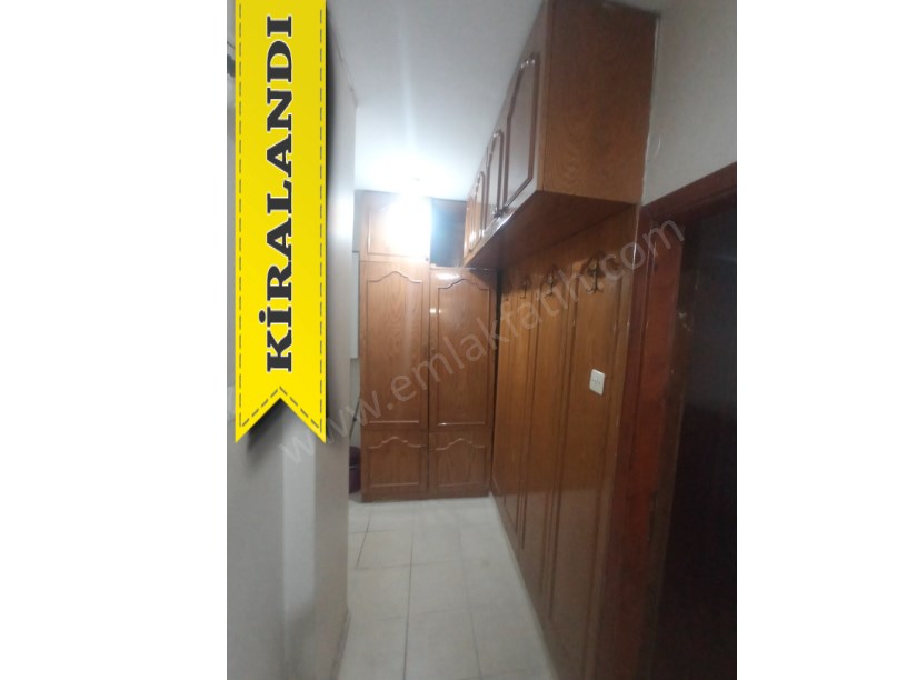 Pulcu Sokak Eşyalı 2+1 80m² 2.Kat Kombili Çift Cepheli