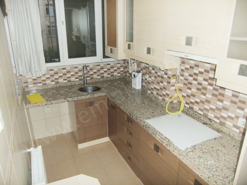 Marmara Cad. Meydana Yakın 2+1 