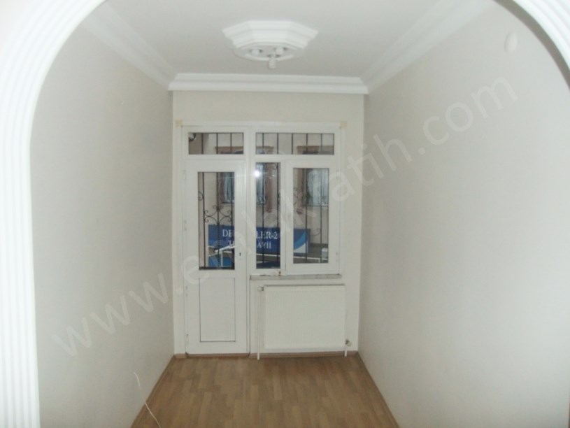 Marmara Cad. Meydana Yakın 2+1 