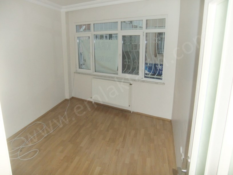 Marmara Cad. Meydana Yakın 2+1 