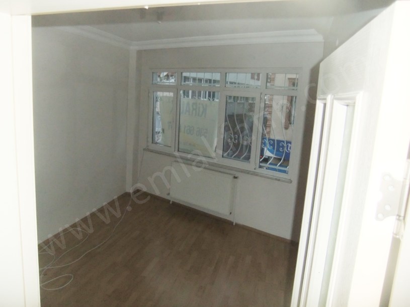Marmara Cad. Meydana Yakın 2+1 