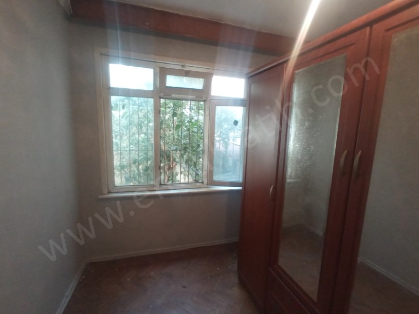 Kocamustafapaşa Marmara Cad. Kiralık 2+1 Yüksek Giriş