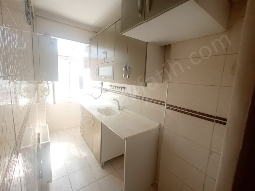 Sümbül Efendi Kiralık Daire Merkezi Tadilatlı 2+1 ( ESKİ PORTFÖY )