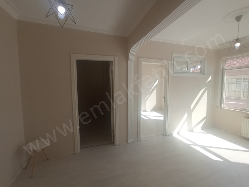Sümbül Efendi Kiralık Daire Merkezi Tadilatlı 2+1 ( ESKİ PORTFÖY )