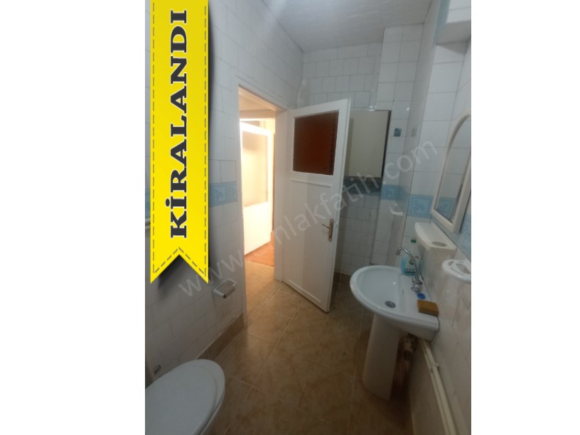 Kocamustafapaşa Kiralık Daire Hacı Kadın Cad 2+1 ( ESKİ PORTFÖY )
