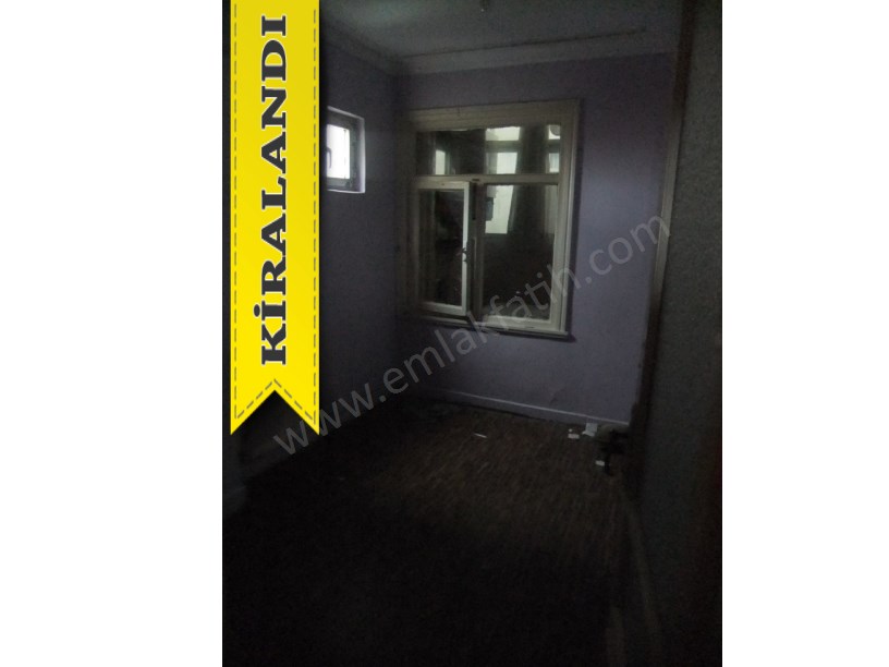 Kocamustafapaşa Kiralık Daire İzci Türk Sokak 2+1 4.KAT ( ESKİ PORTFÖY )