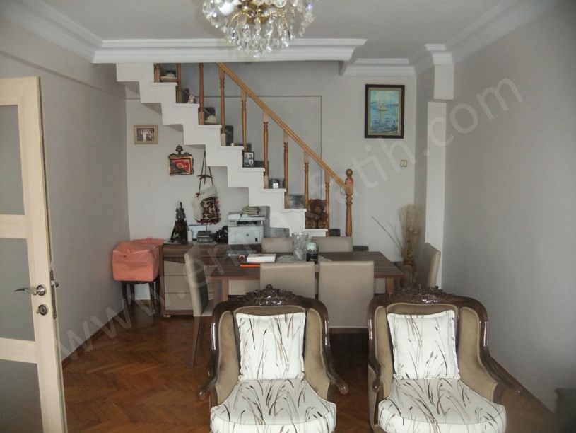 FATİH EMLAKTAN SATILIK DUBLEKS DAİRE 5+1 150m²