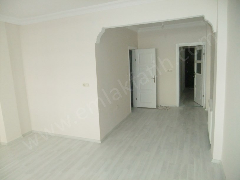 Kocamustafapaşa hacıkadın Çeşmesi Sk 1+1 Full Yapılı