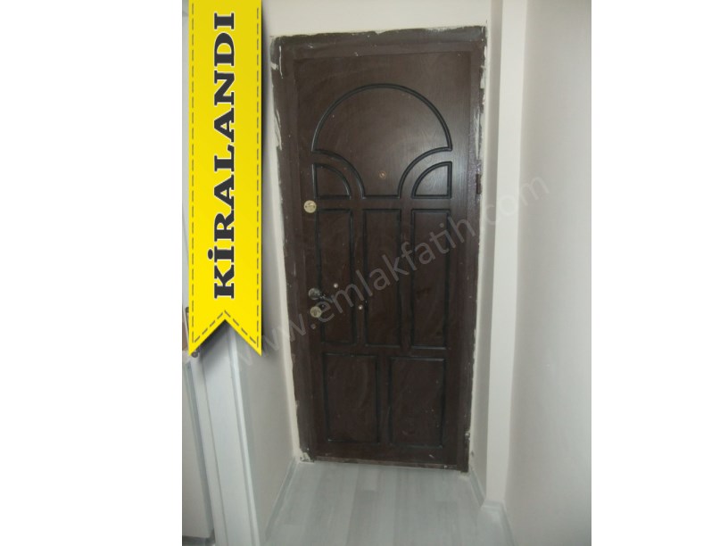 Kocamustafapaşa hacıkadın Çeşmesi Sk 1+1 Full Yapılı