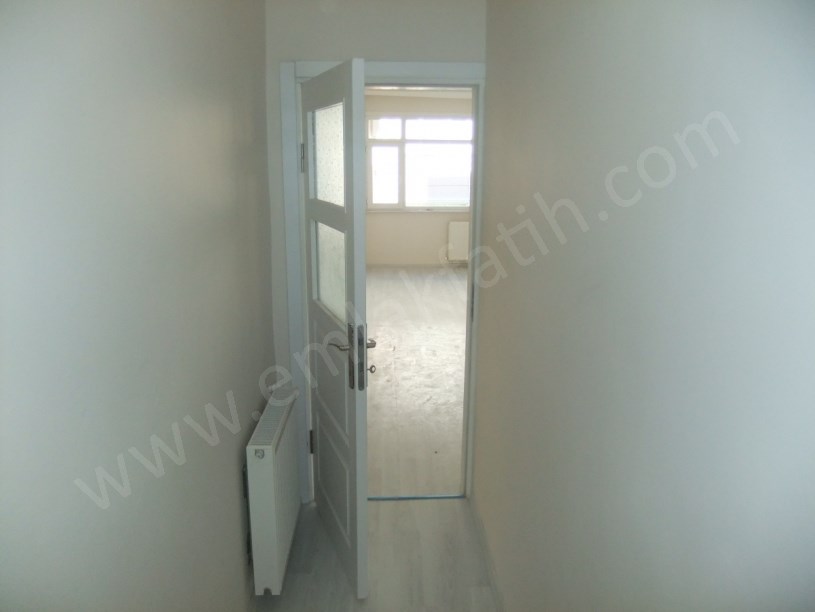 Kocamustafapaşa hacıkadın Çeşmesi Sk 1+1 Full Yapılı