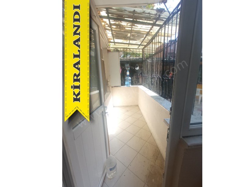 Kocamustafapaşa Meydan 1+1 Full Yapılı Giriş