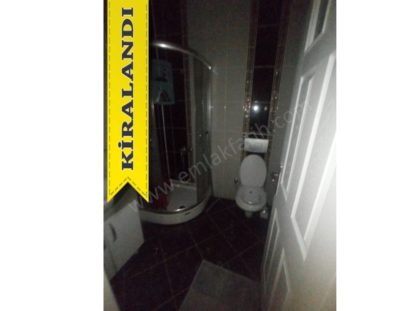 Kocamustafapaşa Meydan 1+1 Full Yapılı Giriş