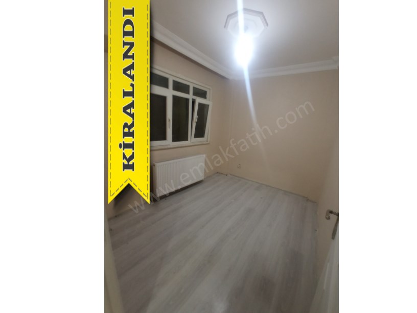Kocamustafapaşa Meydan 1+1 Full Yapılı Giriş