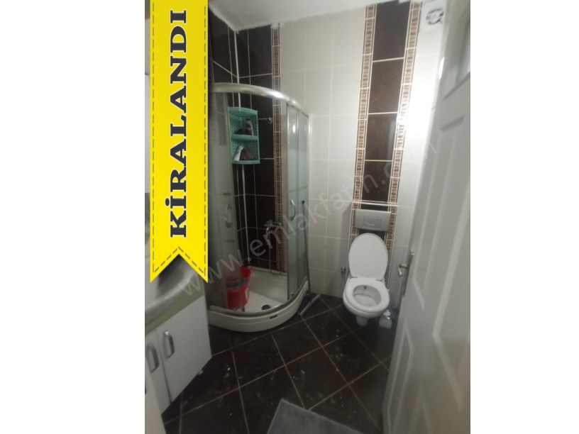 Kocamustafapaşa Meydan 1+1 Full Yapılı Giriş