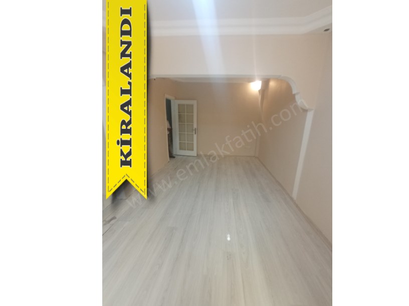 Kocamustafapaşa Meydan 1+1 Full Yapılı Giriş