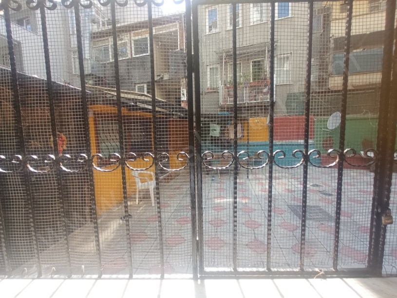 Kocamustafapaşa Meydan 1+1 Full Yapılı Giriş