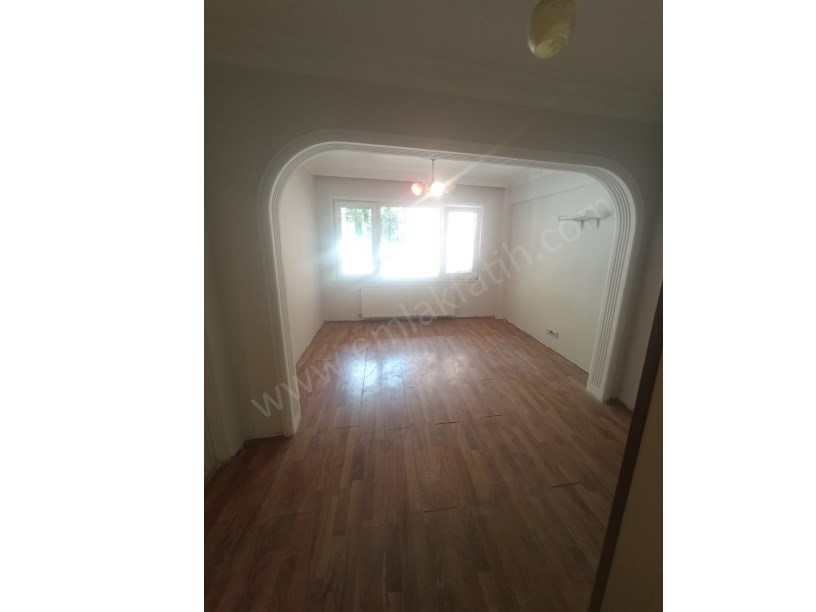 Kocamustafapaşa HASTANE YANI 2+1 Giriş Kat