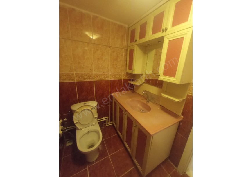 Kocamustafapaşa HASTANE YANI 2+1 Giriş Kat