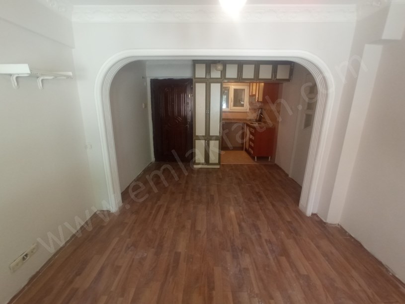 Kocamustafapaşa HASTANE YANI 2+1 Giriş Kat
