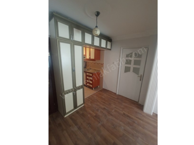 Kocamustafapaşa HASTANE YANI 2+1 Giriş Kat