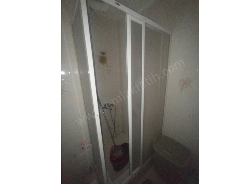 Mütesellim Sokak Eşyalı 2+1 80m² 2.Kat Kombili Çift Cepheli