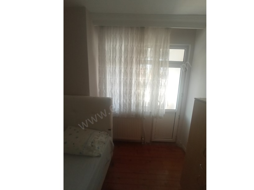 Mütesellim Sokak Eşyalı 2+1 80m² 2.Kat Kombili Çift Cepheli