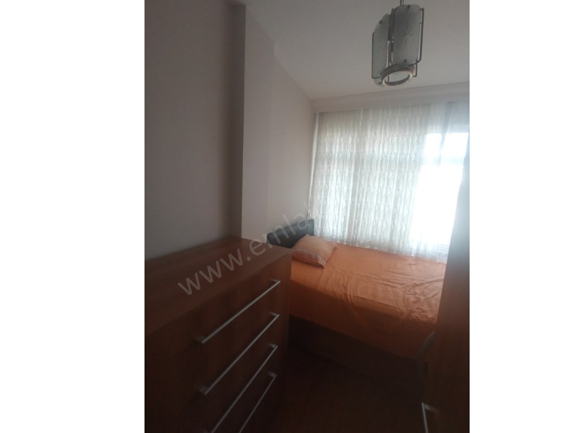 Mütesellim Sokak Eşyalı 2+1 80m² 2.Kat Kombili Çift Cepheli