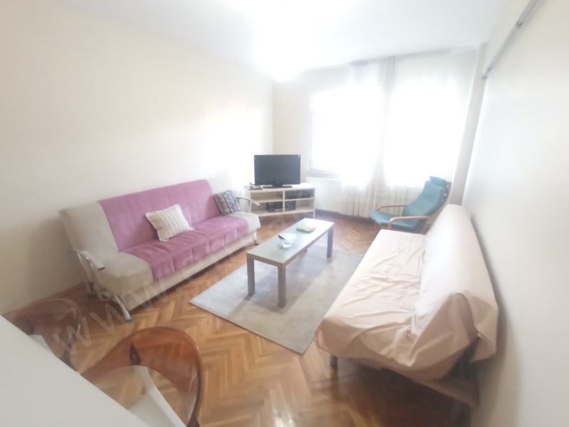 Işkırlak Sokak Eşyalı 2+1 85m² Yüksek Giriş Kombili Daire