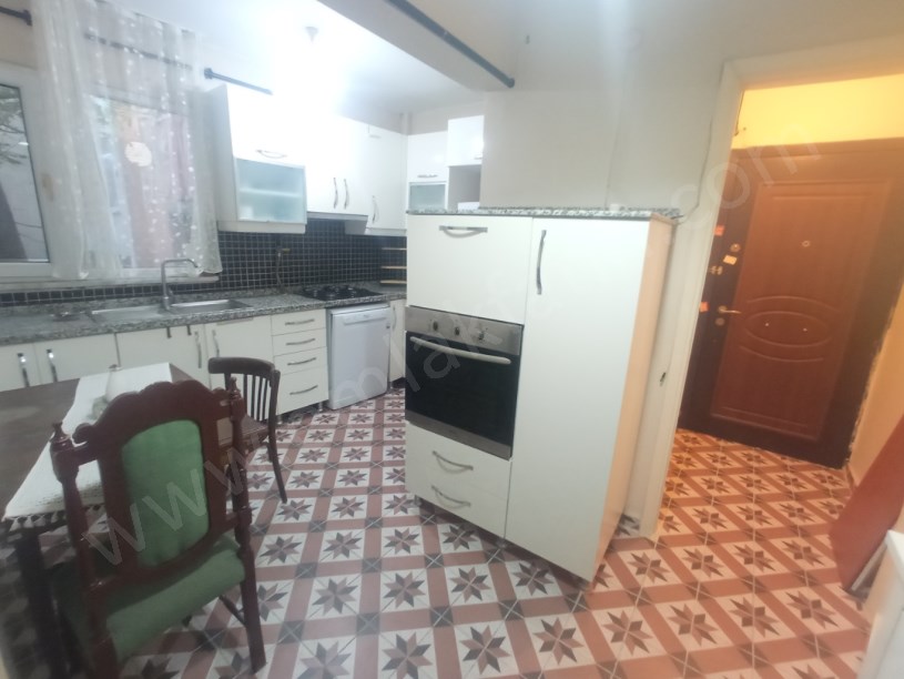 Işkırlak Sokak Eşyalı 2+1 85m² Yüksek Giriş ( ESKİ PORTFÖY )