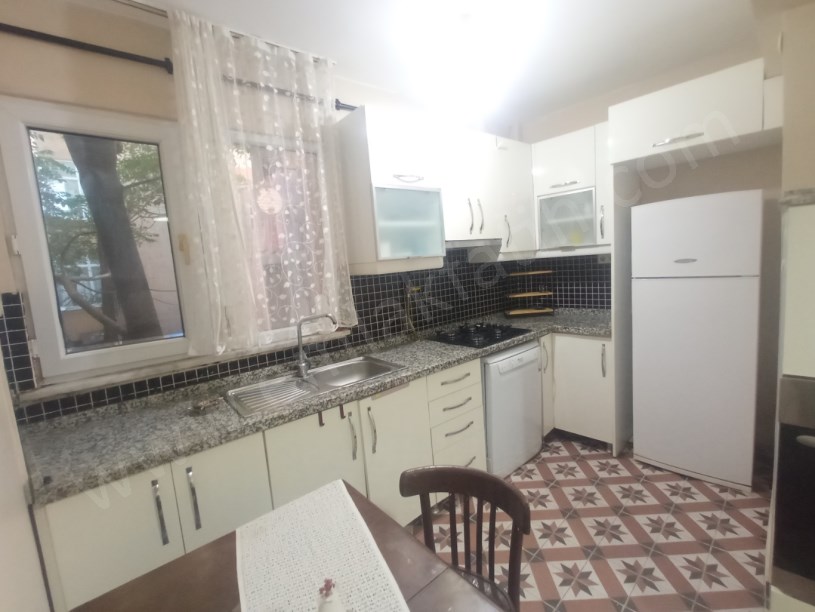 Işkırlak Sokak Eşyalı 2+1 85m² Yüksek Giriş ( ESKİ PORTFÖY )