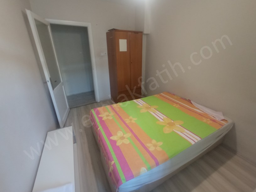 Işkırlak Sokak Eşyalı 2+1 85m² Yüksek Giriş Kombili Daire