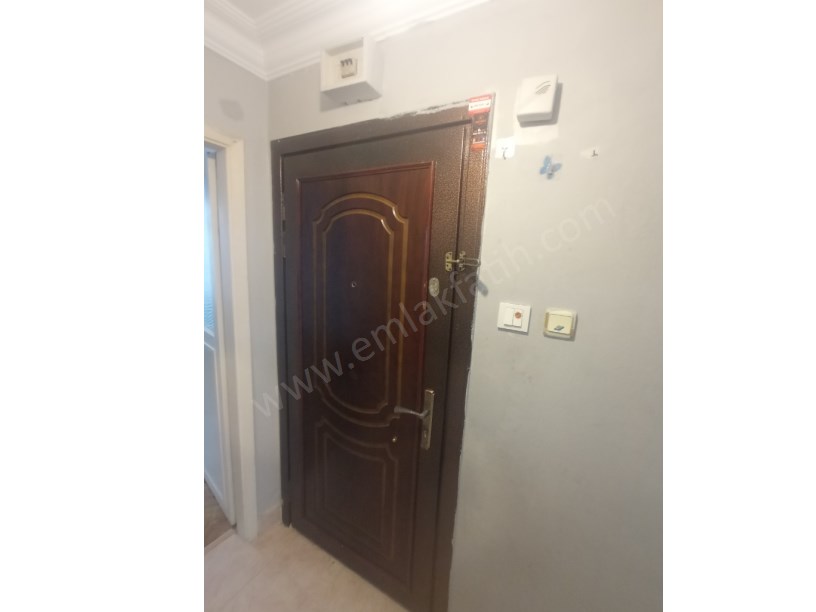 Kombili 1+1 Çift Cephe 60m2 Daire   Mutfağı Büyük   Full Yapılı