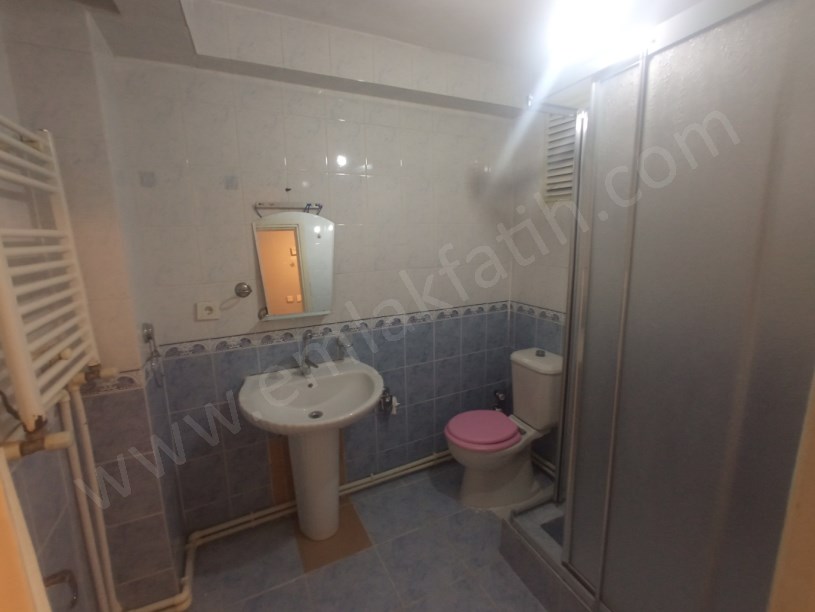 Kombili 1+1 Çift Cephe 60m2 Daire   Mutfağı Büyük   Full Yapılı