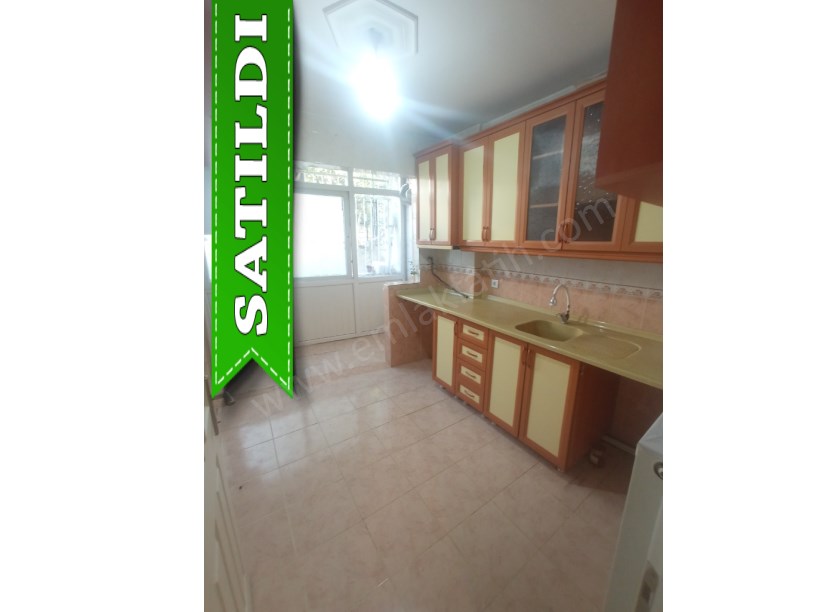 Kombili 1+1 Çift Cephe 60m2 Daire   Mutfağı Büyük   Full Yapılı