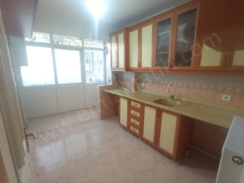 Kombili 1+1 Çift Cephe 60m2 Daire   Mutfağı Büyük   Full Yapılı