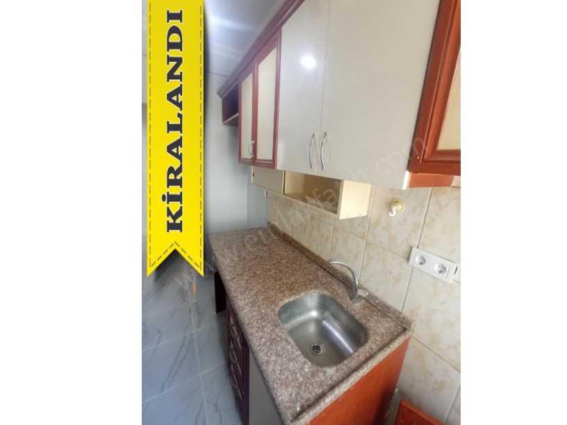 Marmara Cad ASANSÖRLÜ 12 Yıllık Genç Bina  Meydan 1+1 ( ESKİ PORTFÖY )