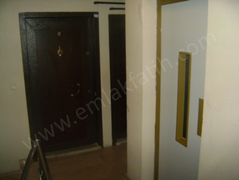 Marmara Cad EŞYALI ASANSÖRLÜ 15 Yıllık Genç Bina 1+1 ( ESKİ PORTFÖY )